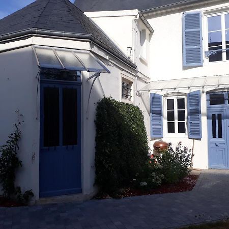 Hotel Les Pierres Bleues Bar-sur-Aube Esterno foto